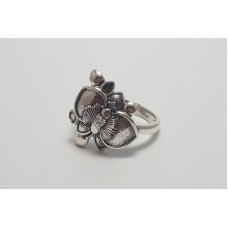 Серебряное кольцо Стассия