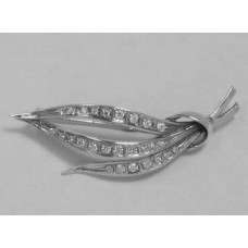 Серебряная брошь Милая (6110010)