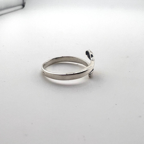 Серебряное кольцо Объятия